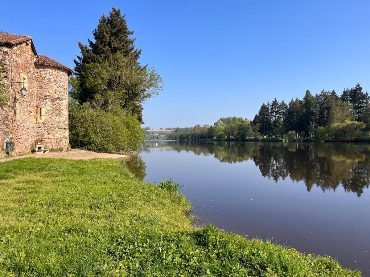 La Maison Du Passeur Availles-Limouzine Exteriör bild